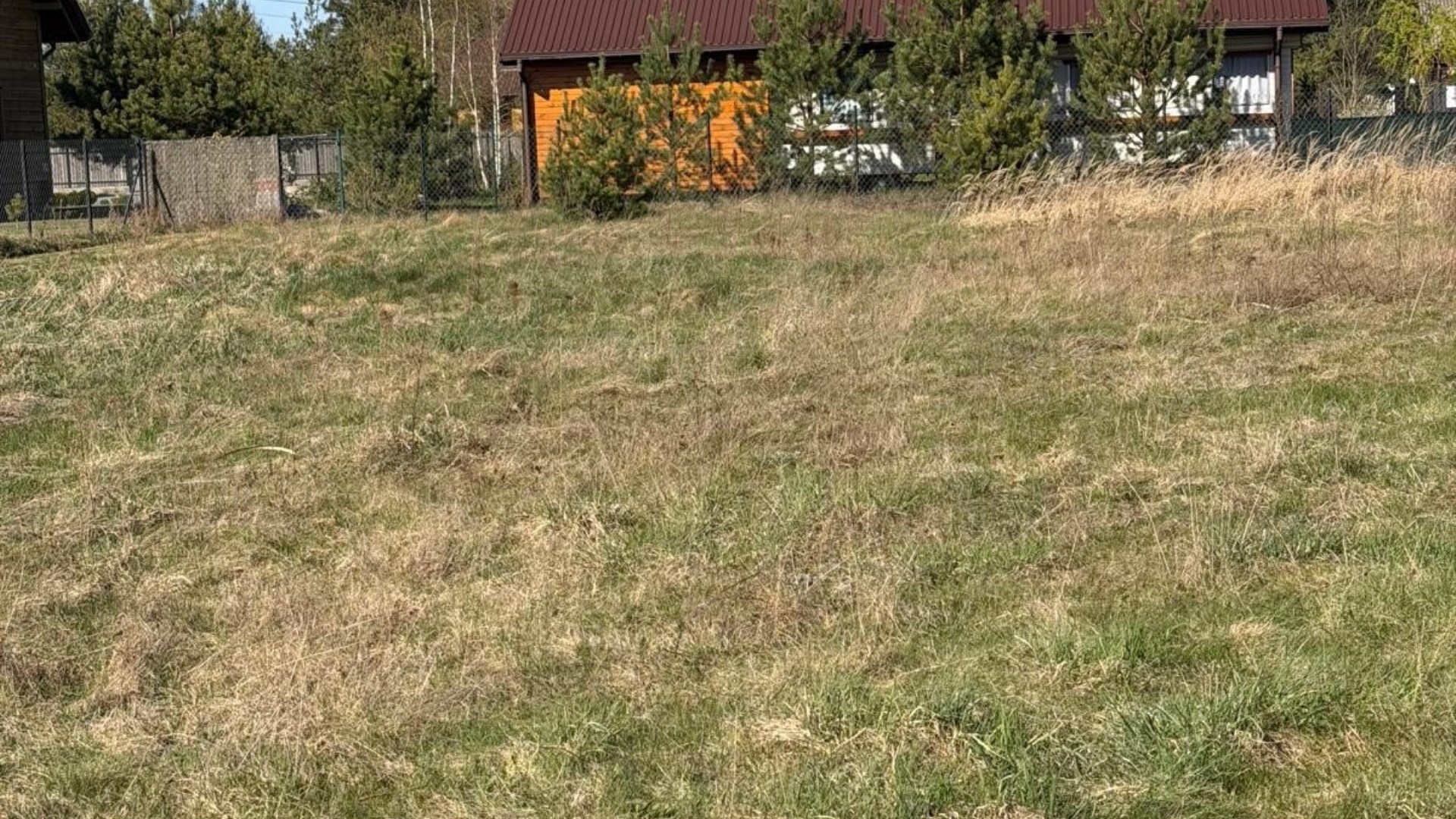 Działka na sprzedaż