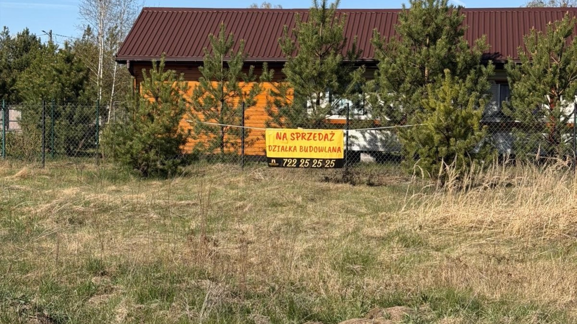 Działka na sprzedaż